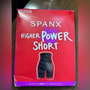 Women’s 3X Spanx High Waisted Seamless Shorts